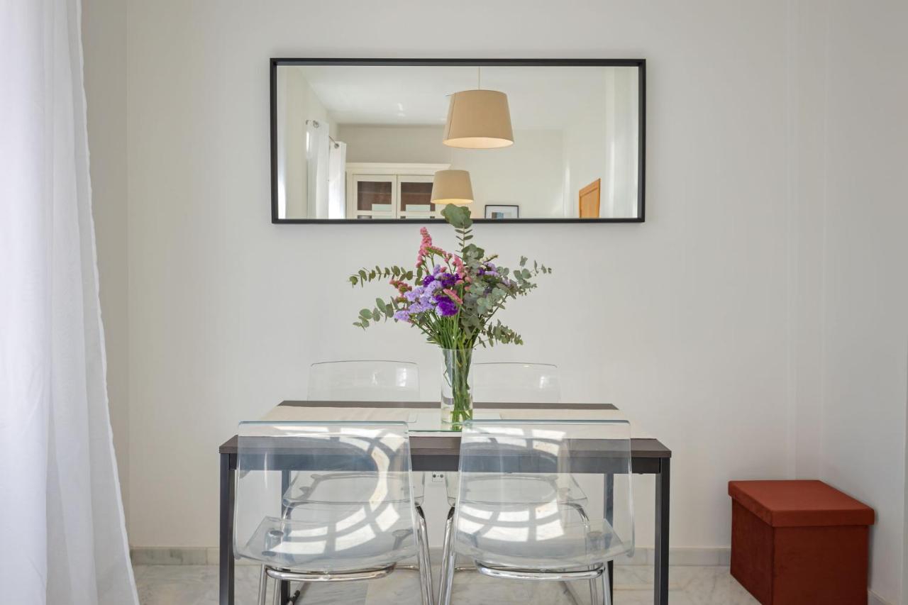 Muro City Center Suite By Valcambre Sevilla Exteriör bild