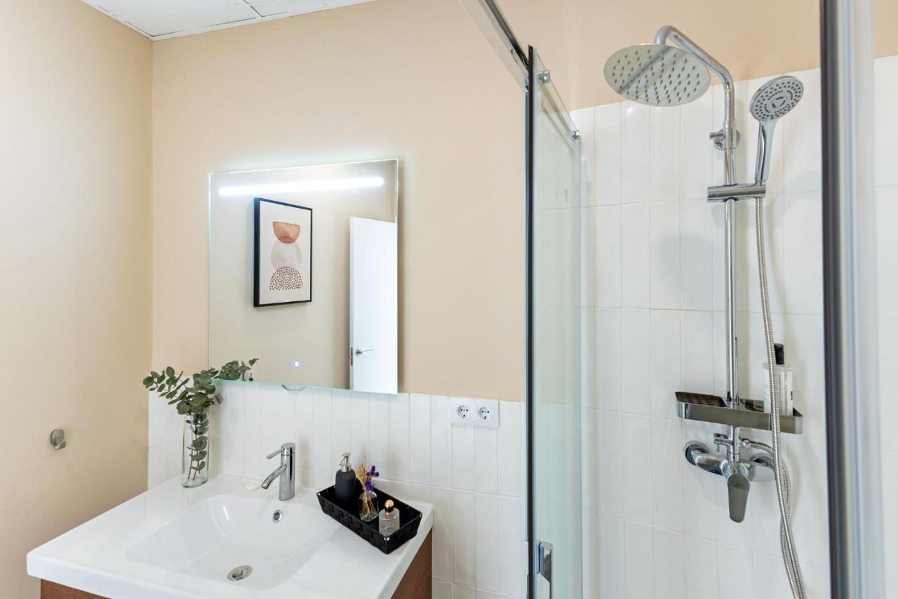 Muro City Center Suite By Valcambre Sevilla Exteriör bild